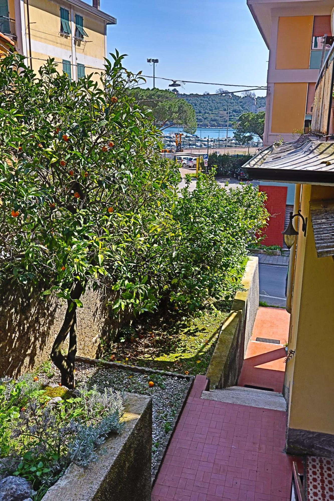 Giulio'S Terraces In The Bay Apartment ปอร์โตเวเนเร ภายนอก รูปภาพ